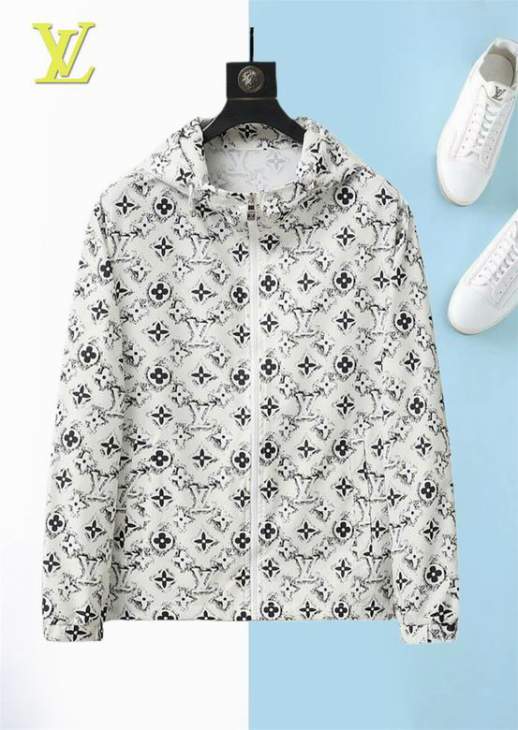 Picture of Louis Vuitton Jackets _SKULVM-3XL12yn19132533